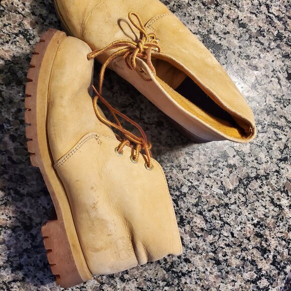 Men\'s Size 9.5 W Timberland Boots